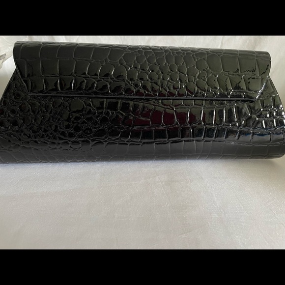 Black Clutch - Picture 2 of 4